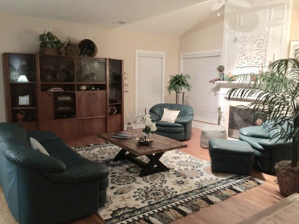 Aurelia Dr, Cumming, GA 30041