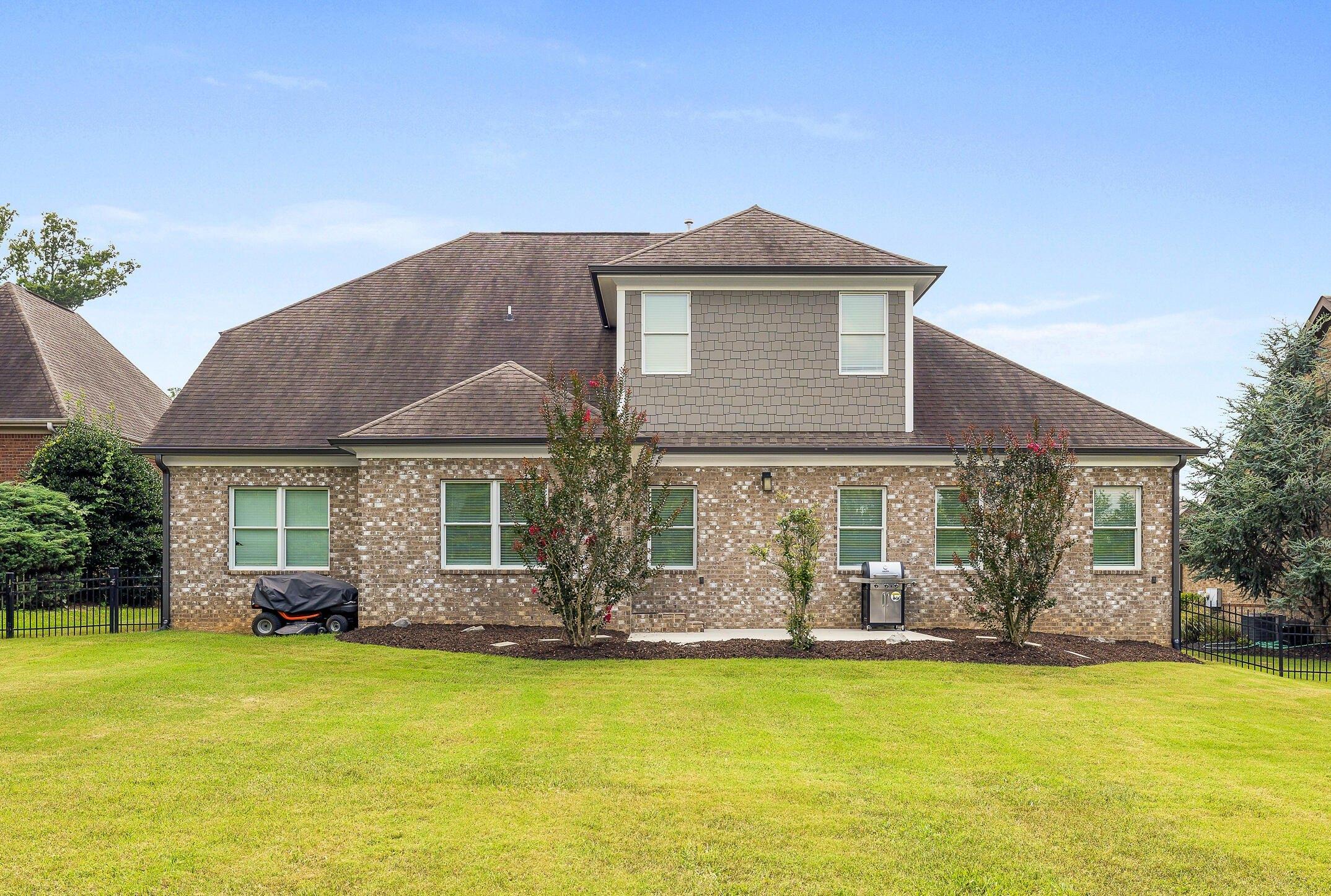 Hampton Cove Dr, Ooltewah, TN 37363