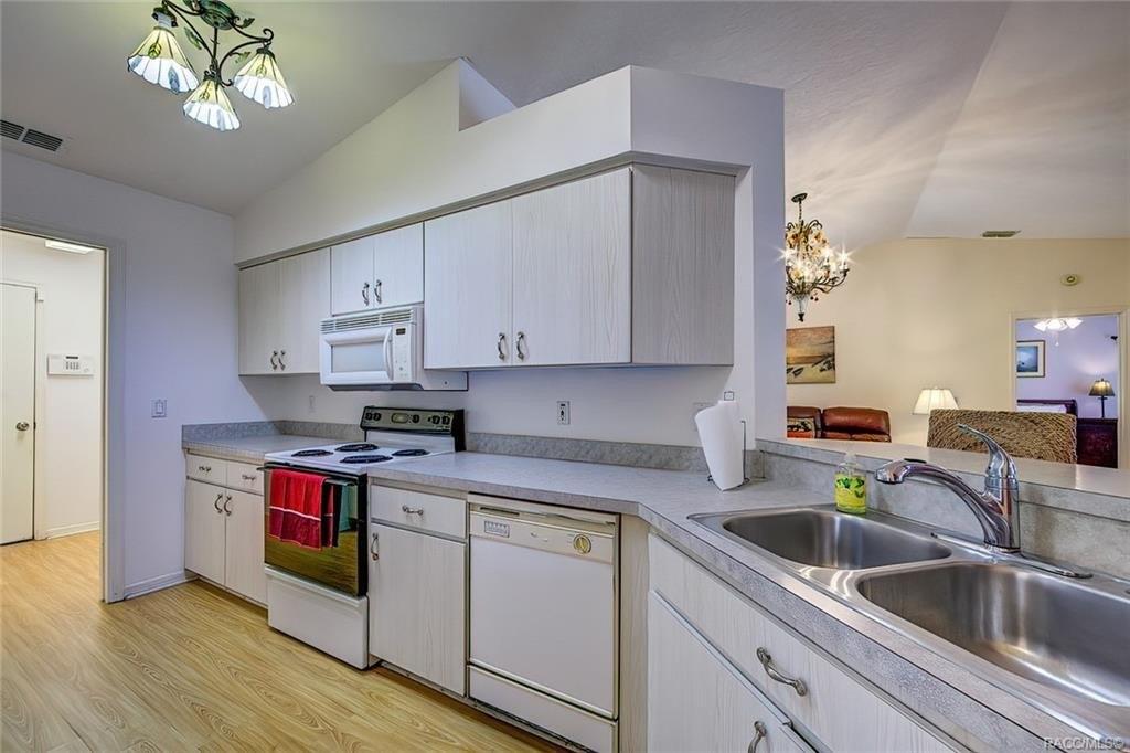 W Liberty St, Hernando, FL 34442