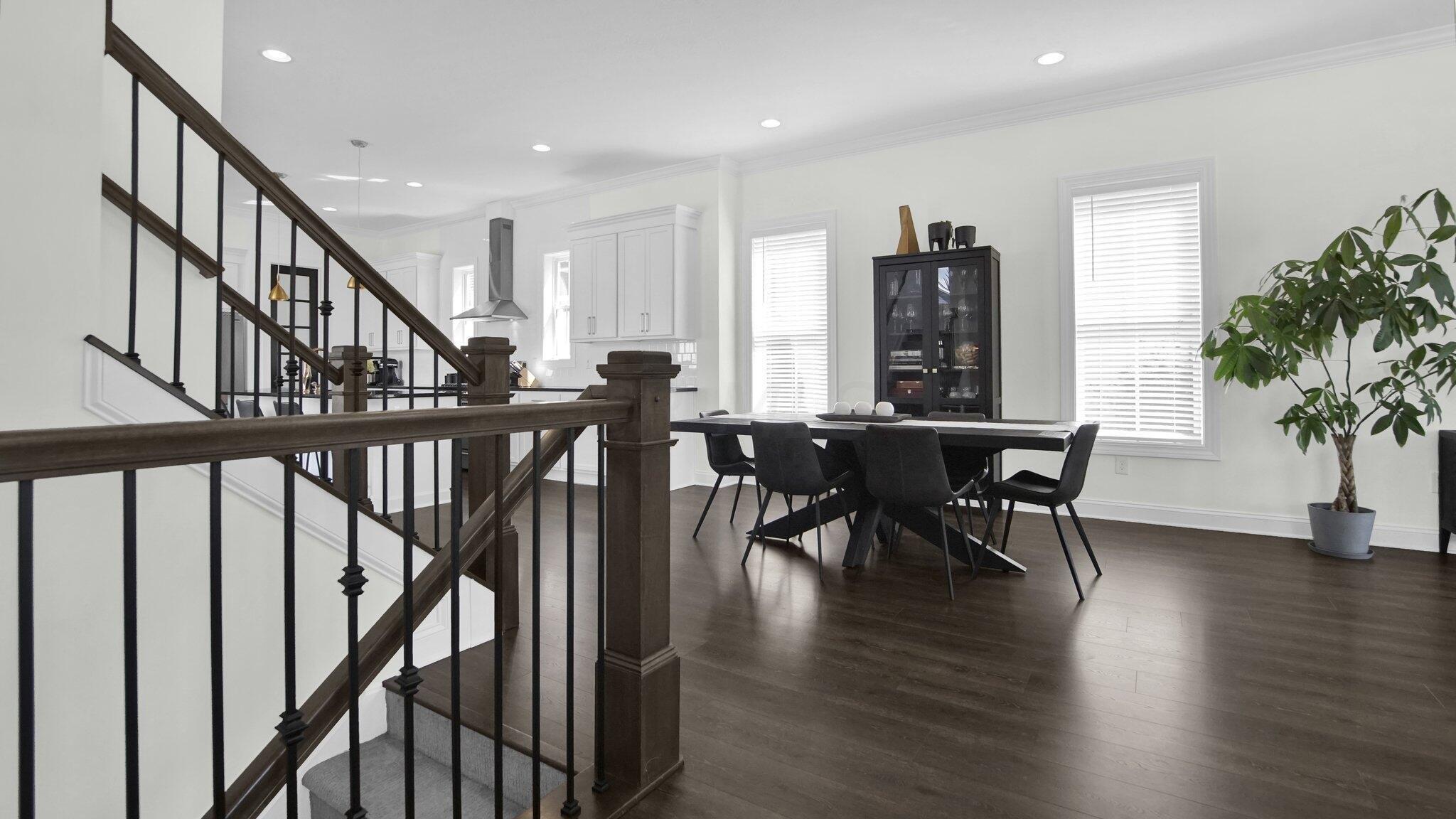 Poplar Pl, Lewis Center, OH 43035