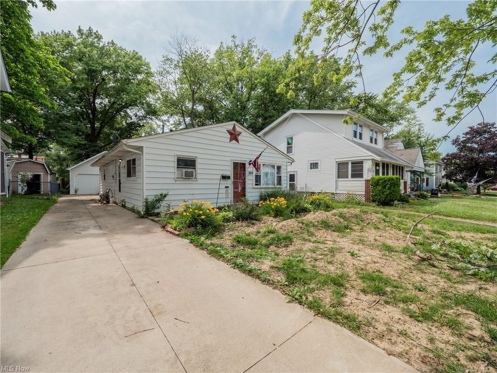 Boston Ave, Elyria, OH 44035
