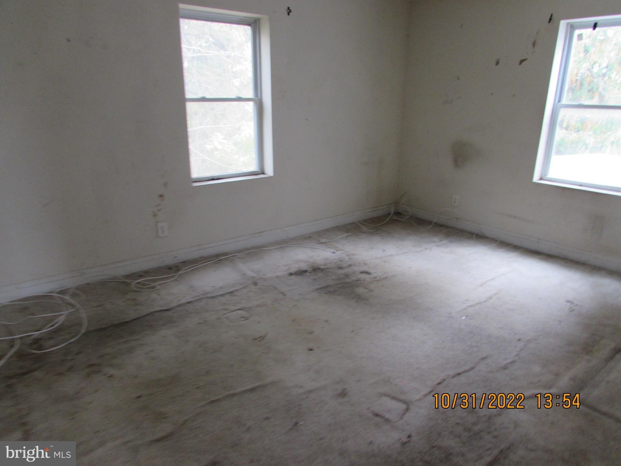 Wade Ave, Catonsville, MD 21228