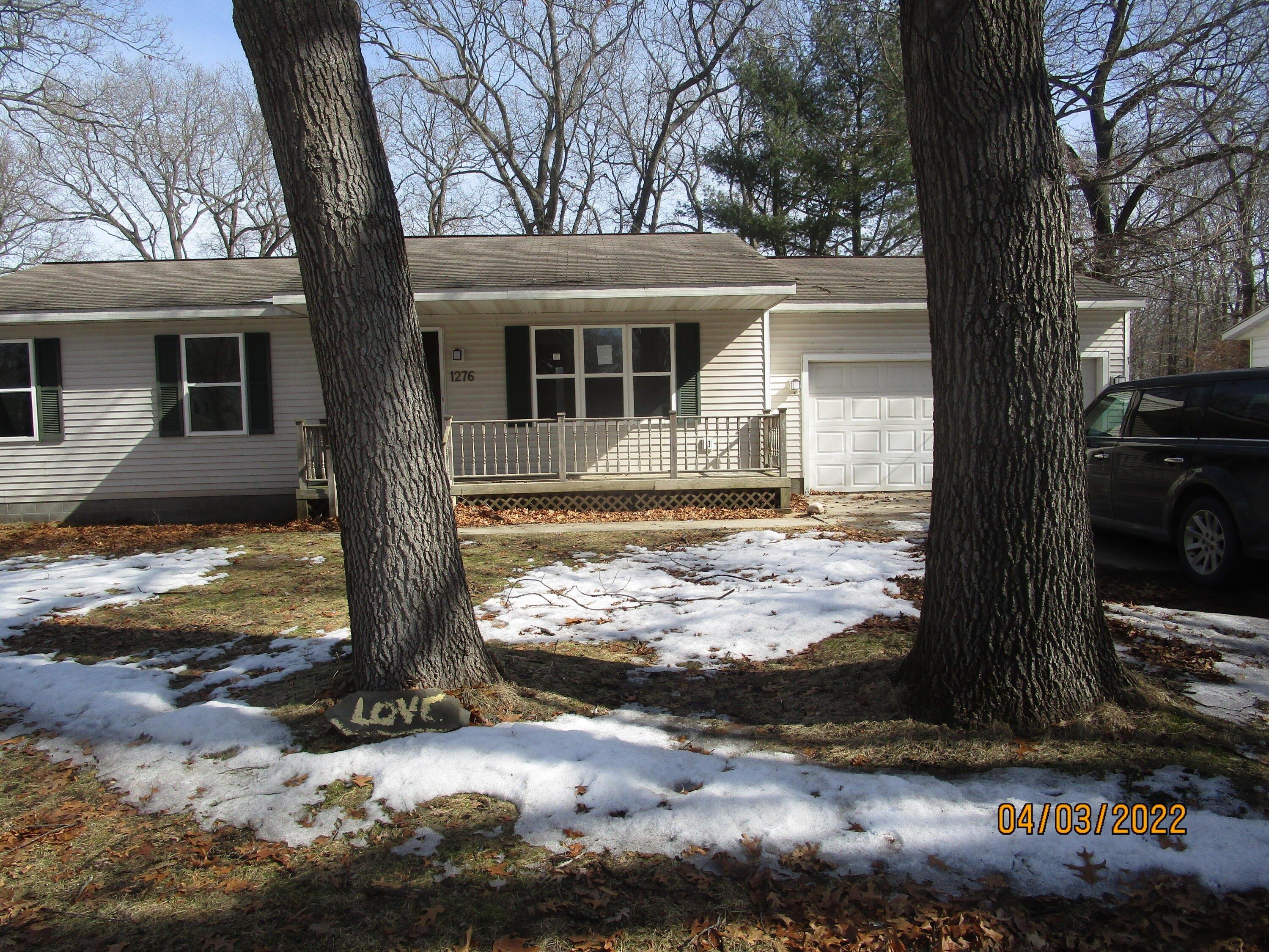 Poulson Rd, Muskegon, MI 49445