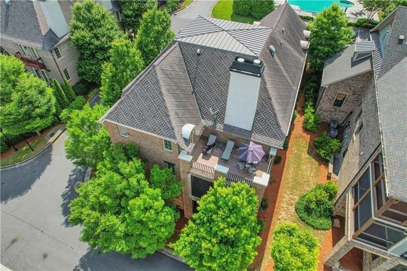 Paces Lookout Cir Se, Atlanta, GA 30339