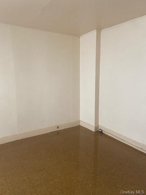 Beacon St, Middletown, NY 10940