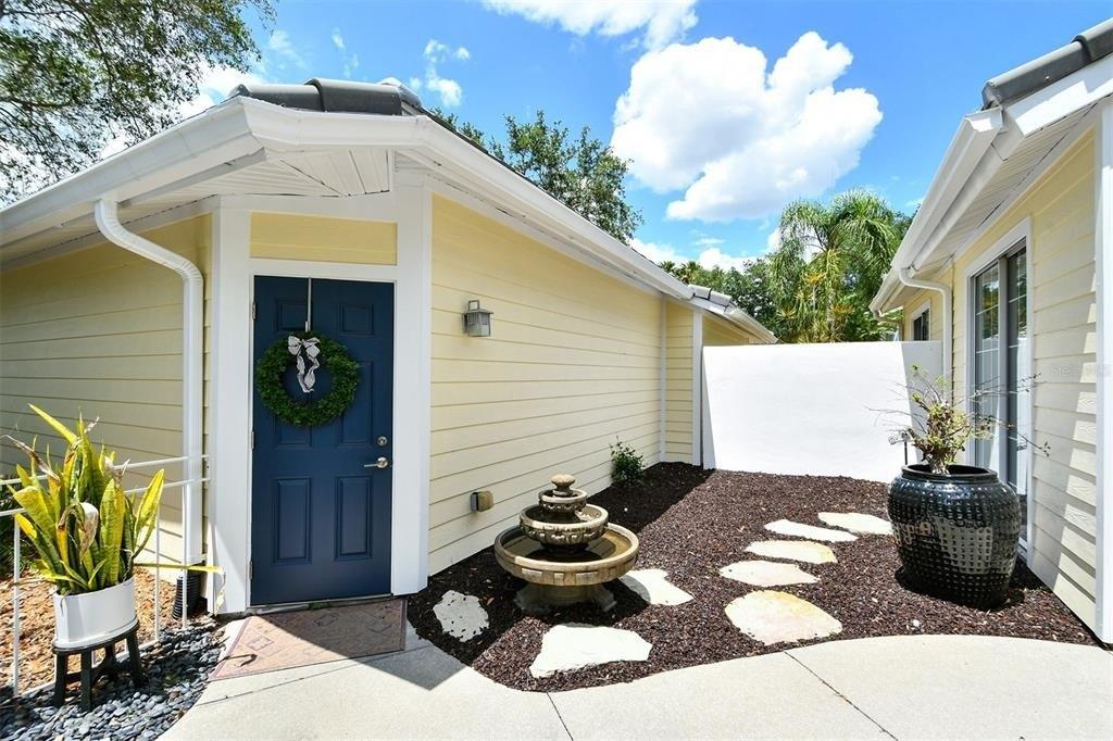 Whitebridge Gln, University Park, FL 34201