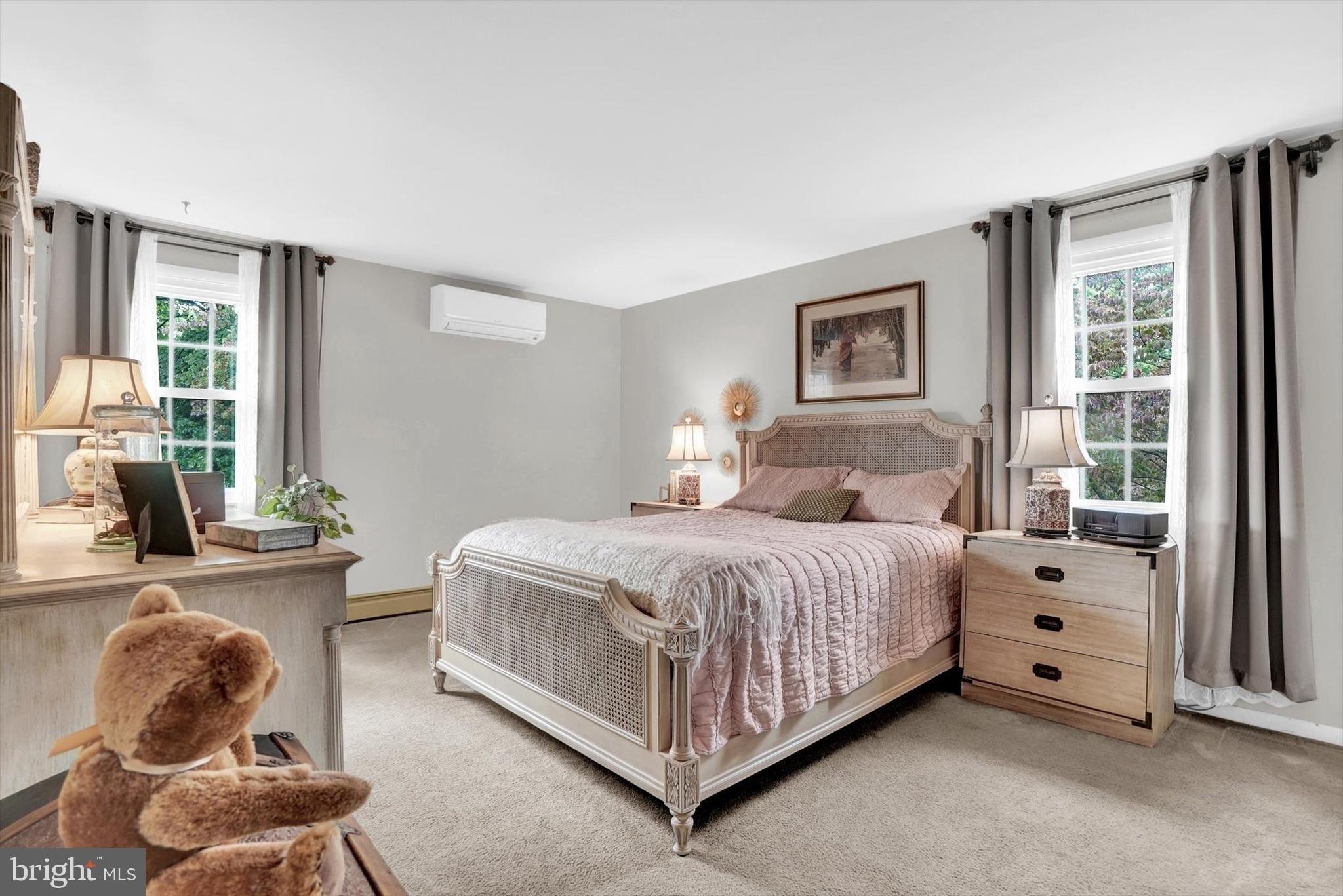 N Walnut St, Wernersville, PA 19565
