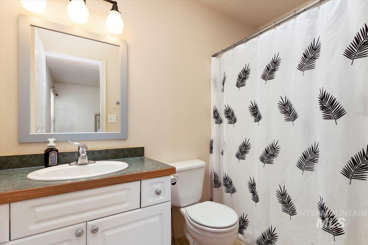 Wrangler St, Twin Falls, ID 83301