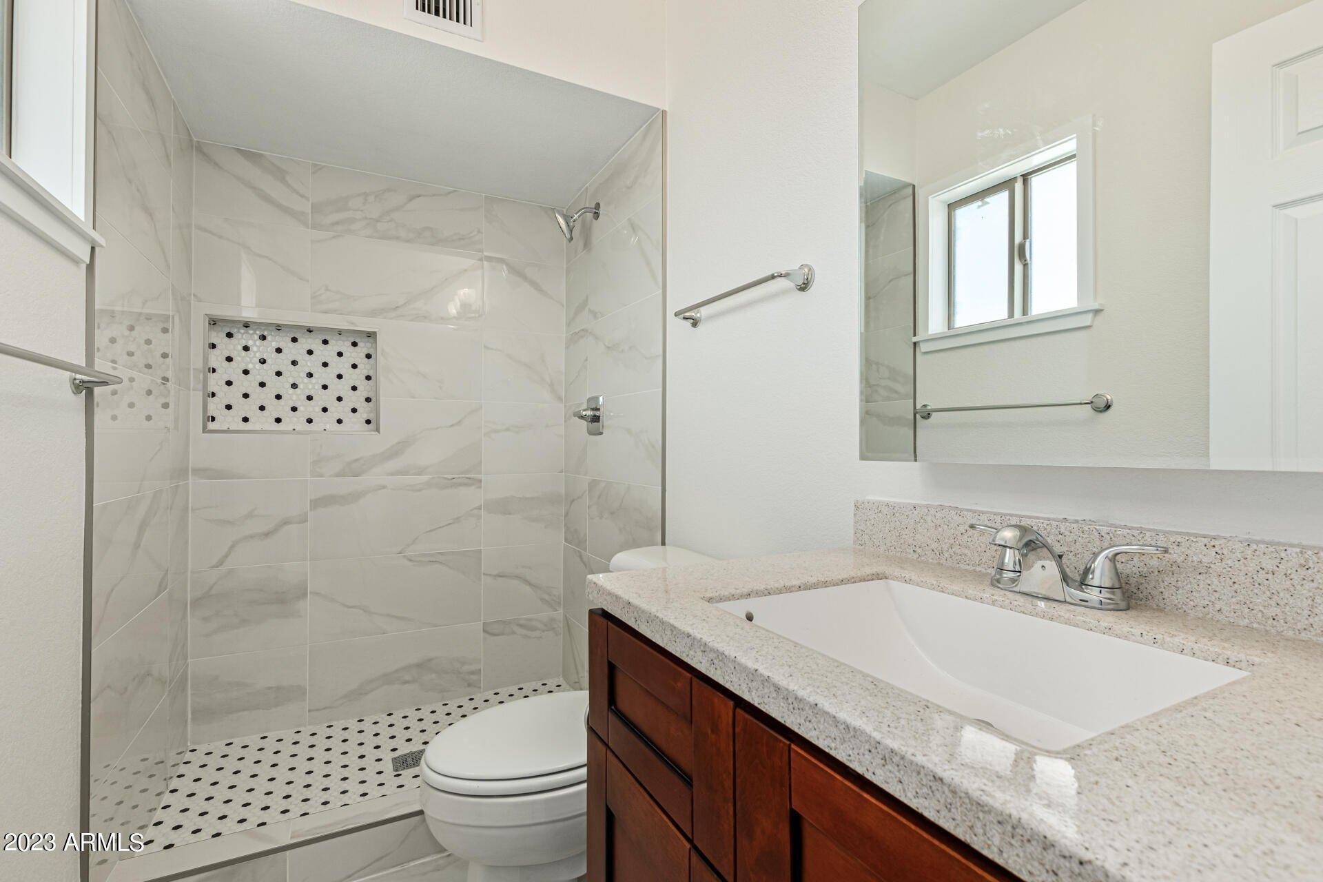 E Dolphin Ave, Mesa, AZ 85204