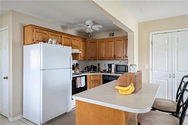 S Keeler St, Olathe, KS 66061