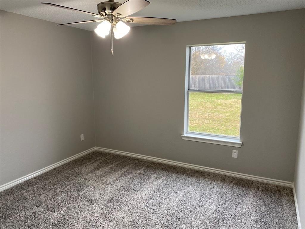 Southfork Dr N, Royse City, TX 75189