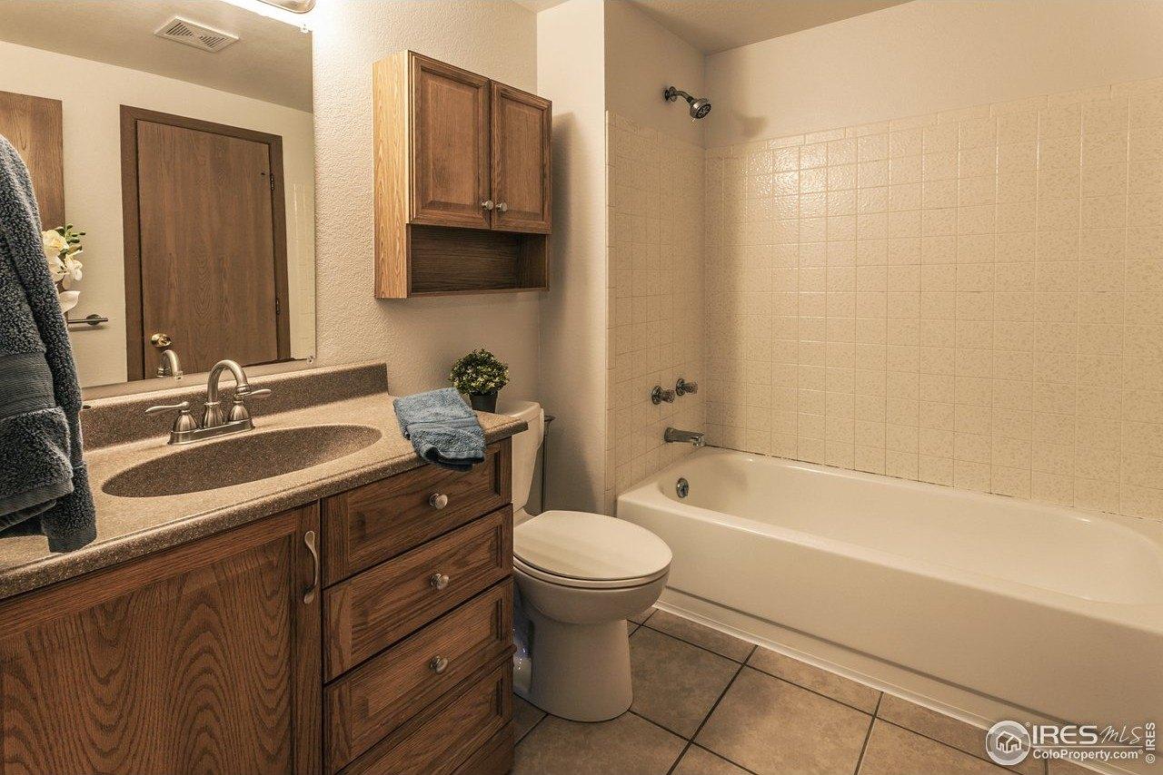 Enfield Ct, Fort Collins, CO 80526