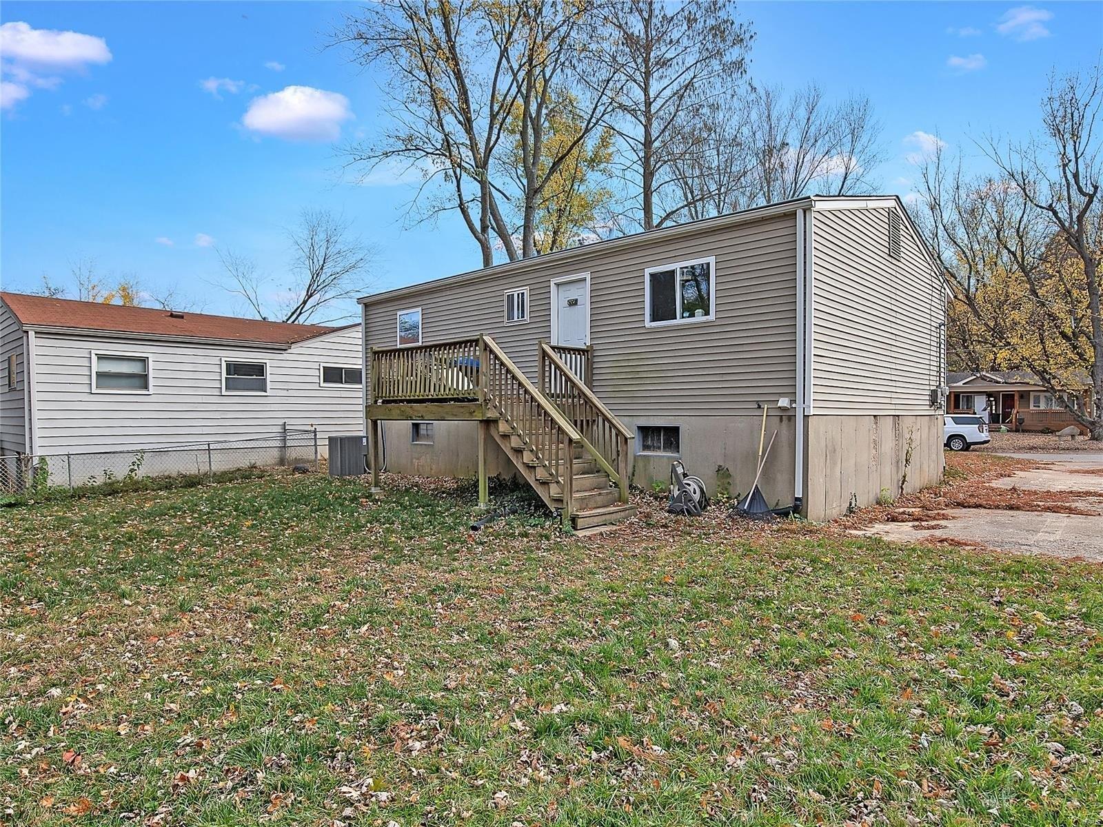 N Forest Ave, Saint Louis, MO 63119