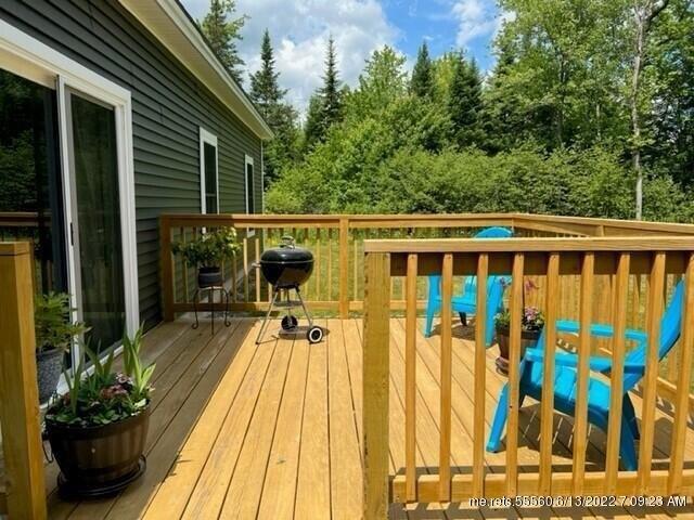 Shelby Dr, Hermon, ME 04401