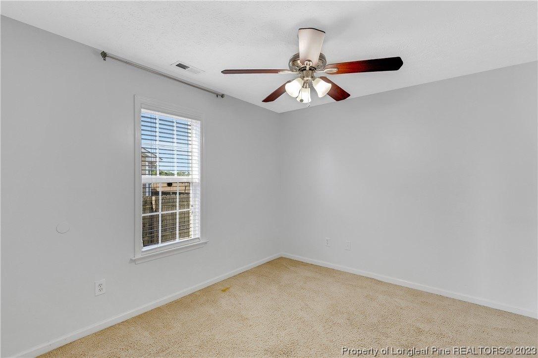 Cameron Woods Ln, Fayetteville, NC 28306
