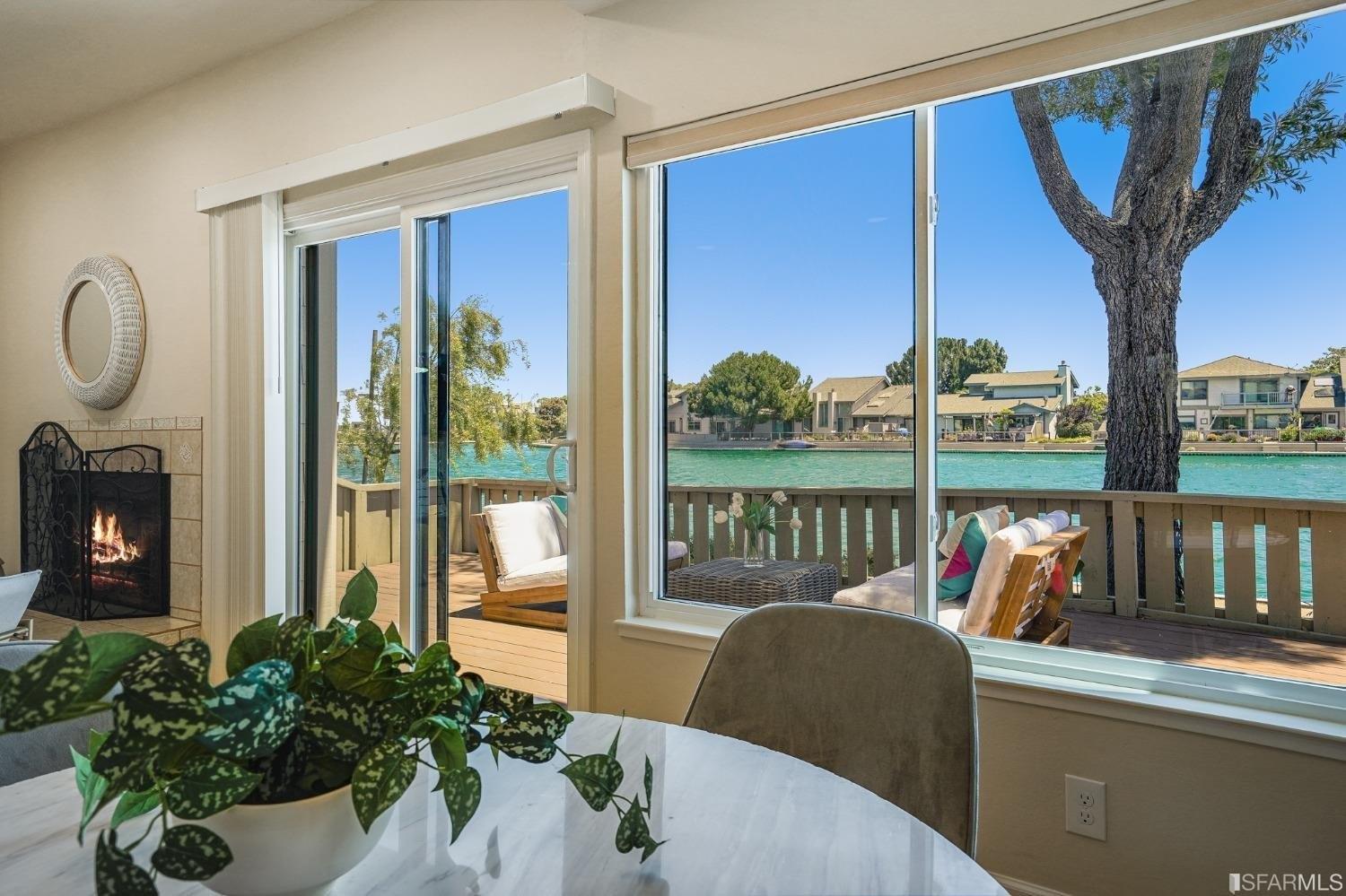 Columba Ln, Foster City, CA 94404