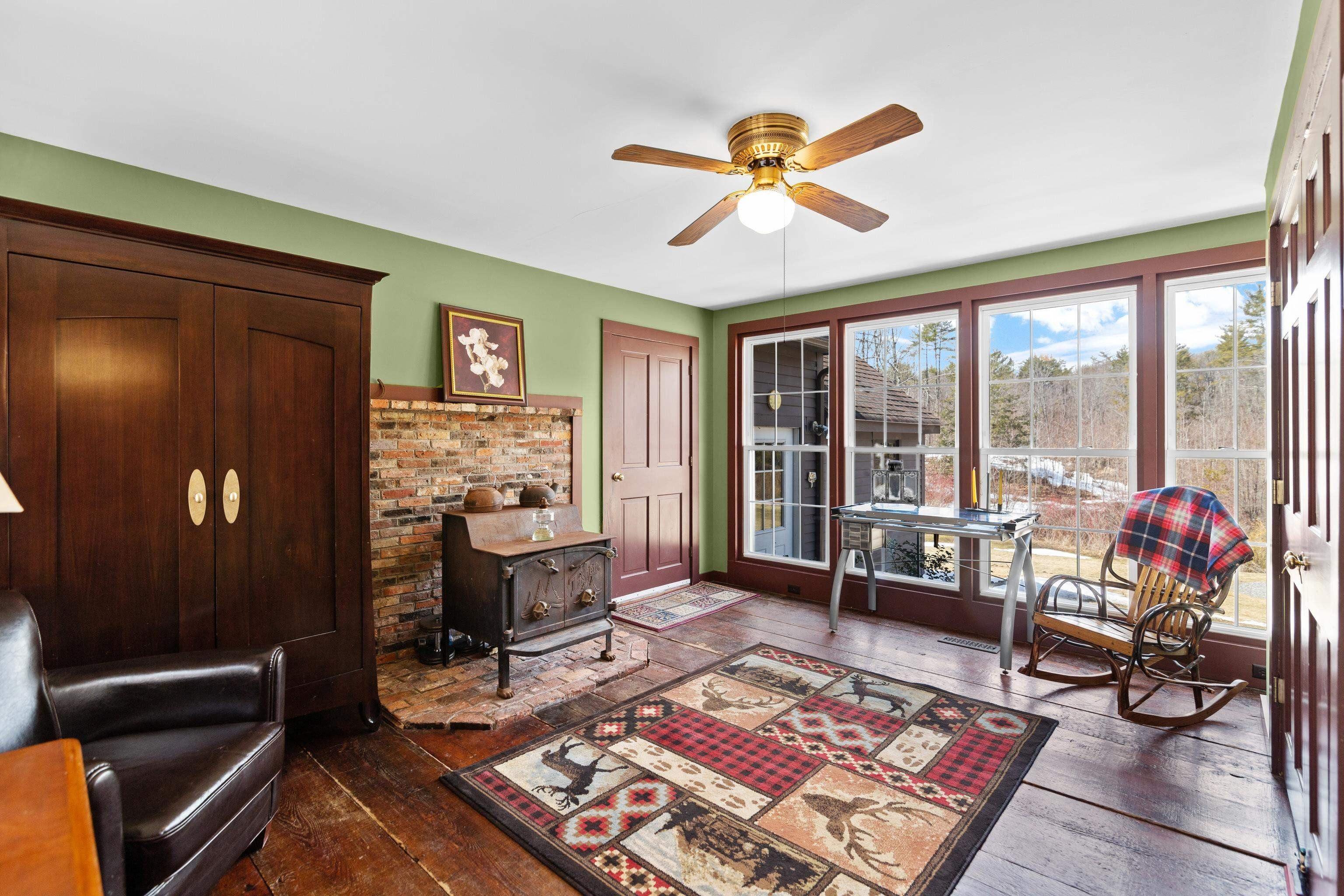 Sugar Hill Rd, Contoocook, NH 03229