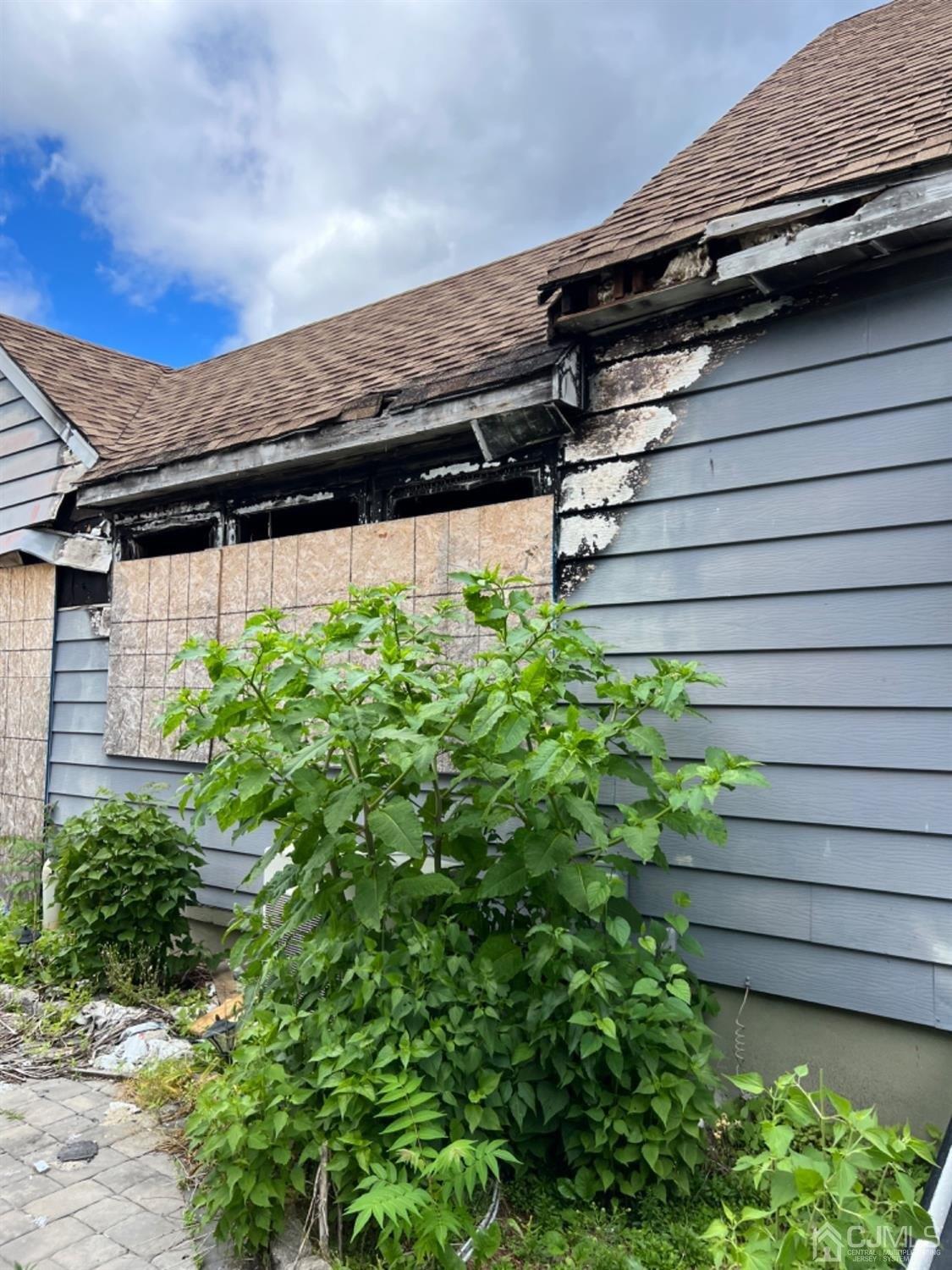 Wh-mer Rd, Hamilton, NJ 08619