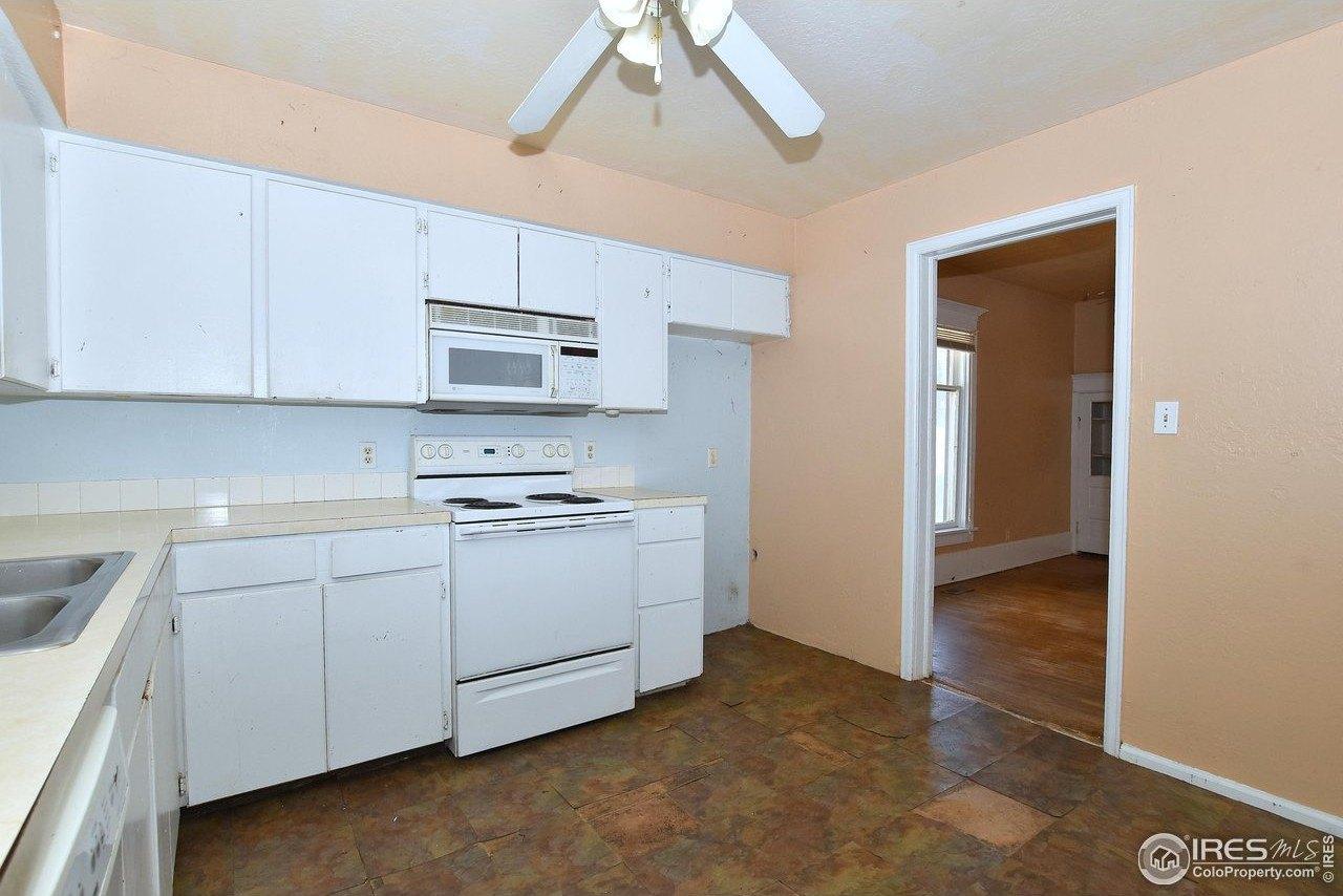 E 7th St, Loveland, CO 80537