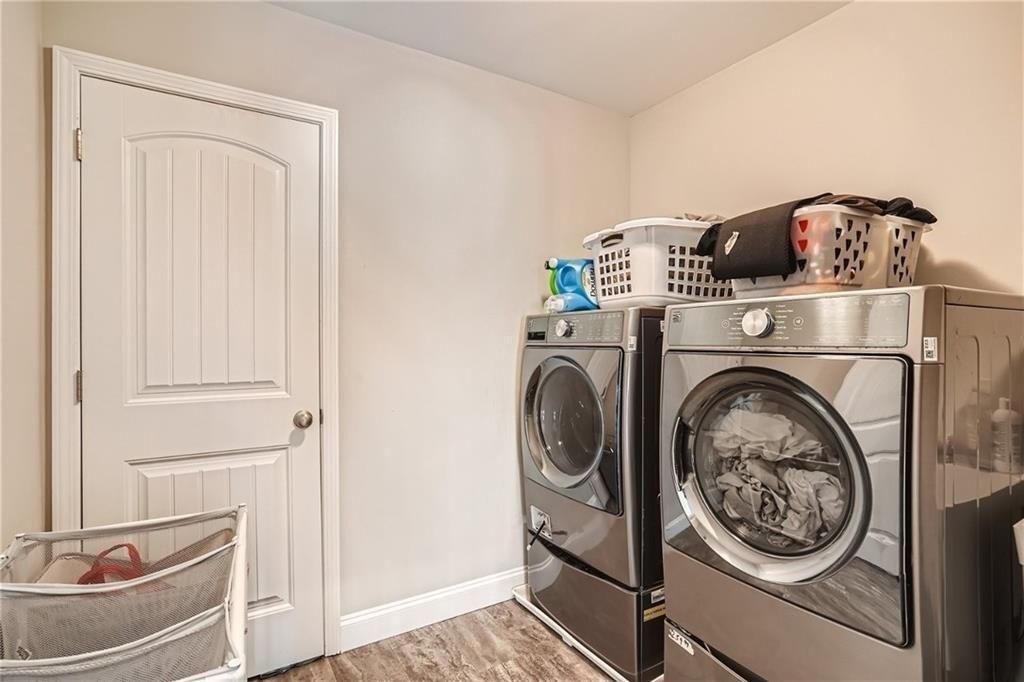 Creekside Ln, Powder Springs, GA 30127