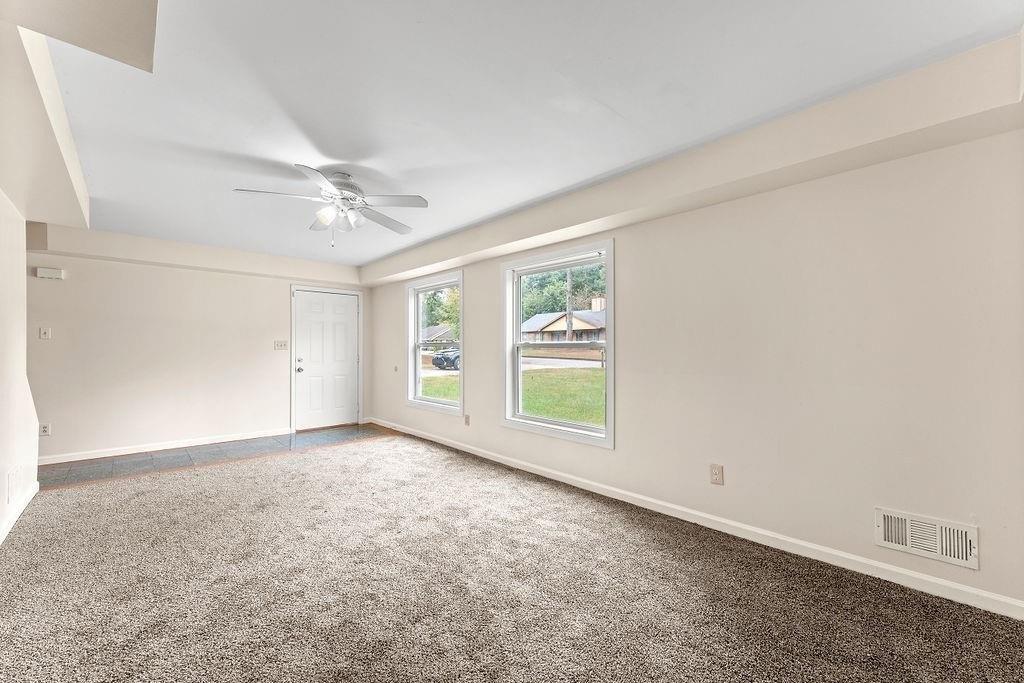 Fairway Ct Se, Conyers, GA 30013