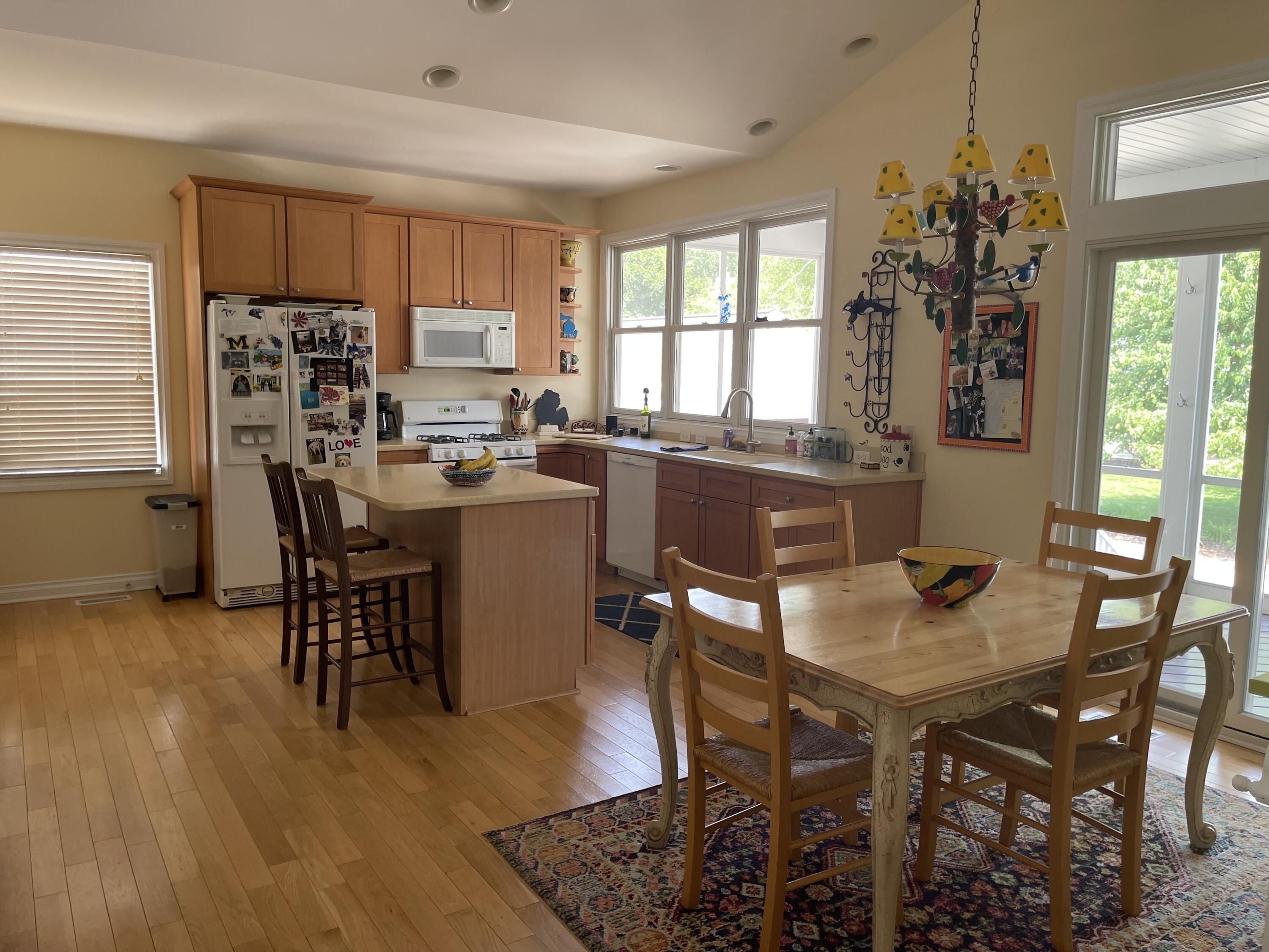 Summer Grove Dr, Douglas, MI 49406