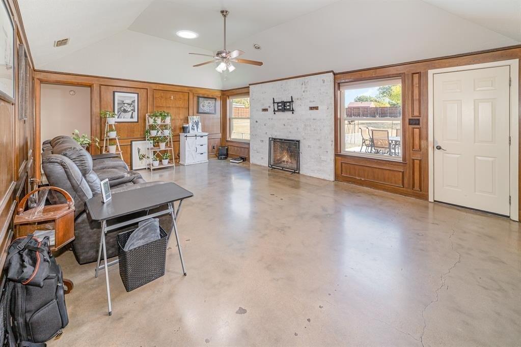 Dale Dr, Mckinney, TX 75071