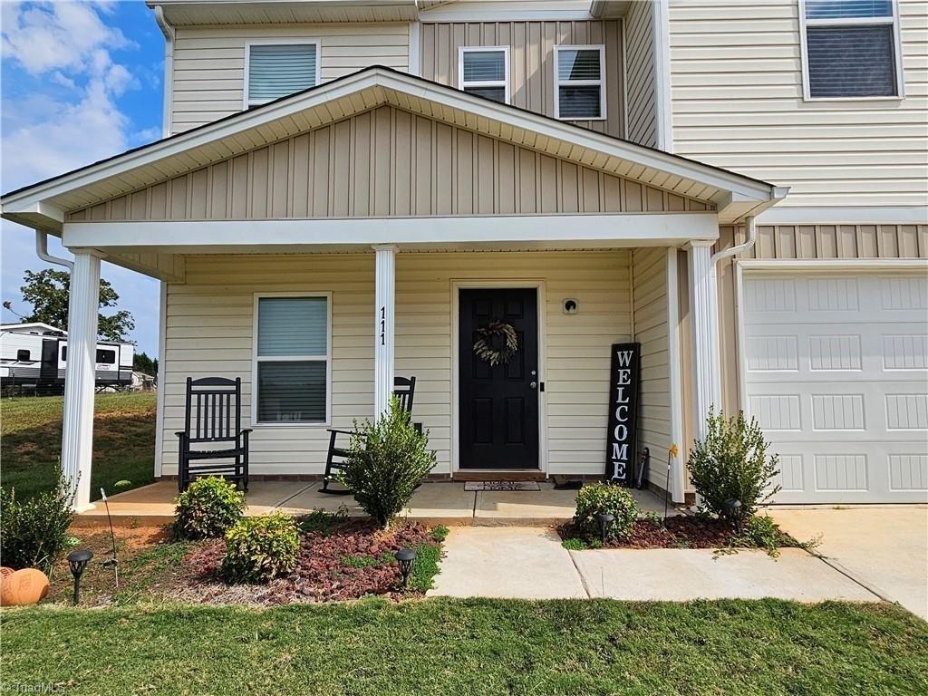 Zach Dr, Harmony, NC 28634