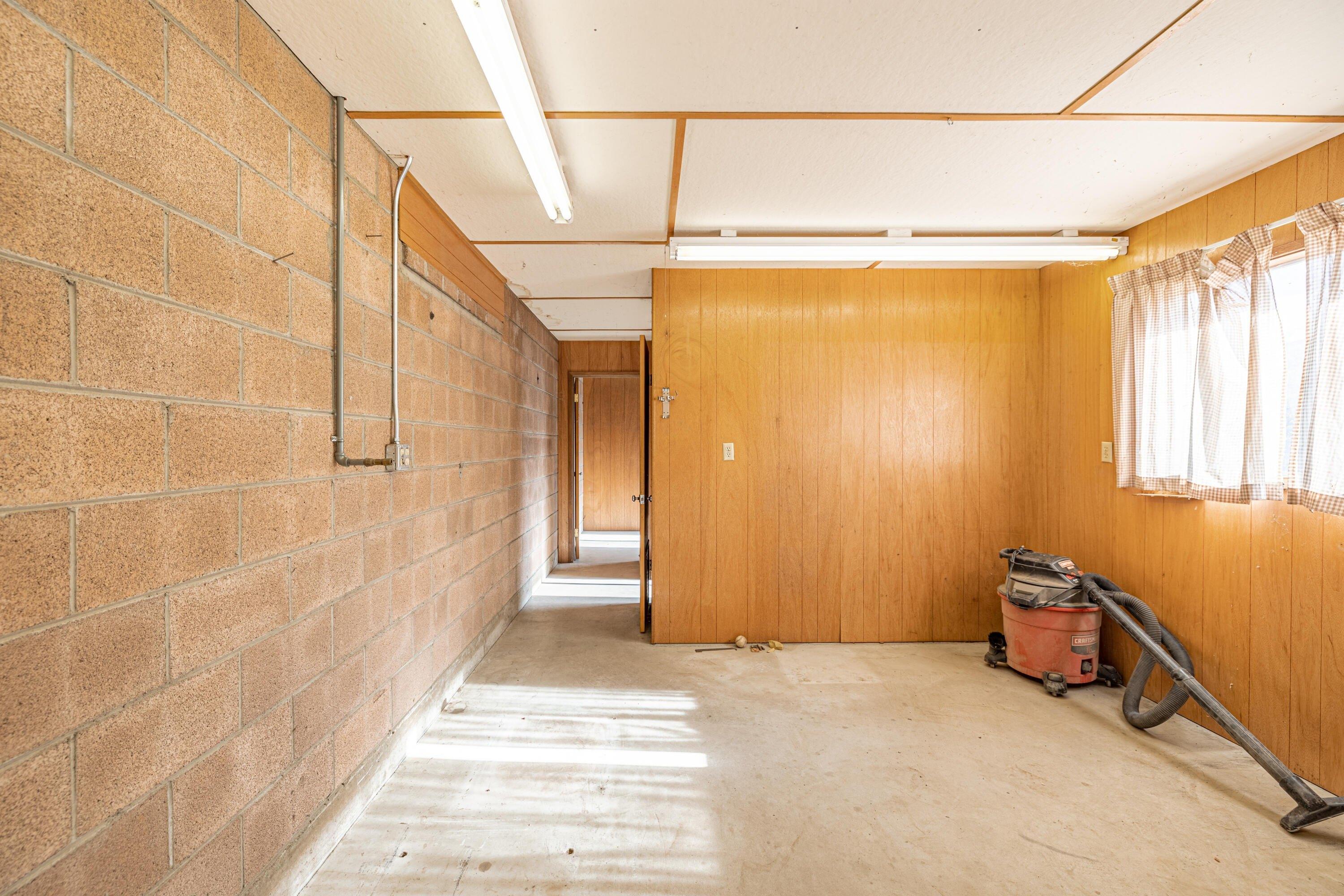 Kings Canyon Rd, Lancaster, CA 93536