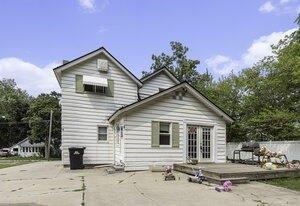 W Bond St, Hastings, MI 49058