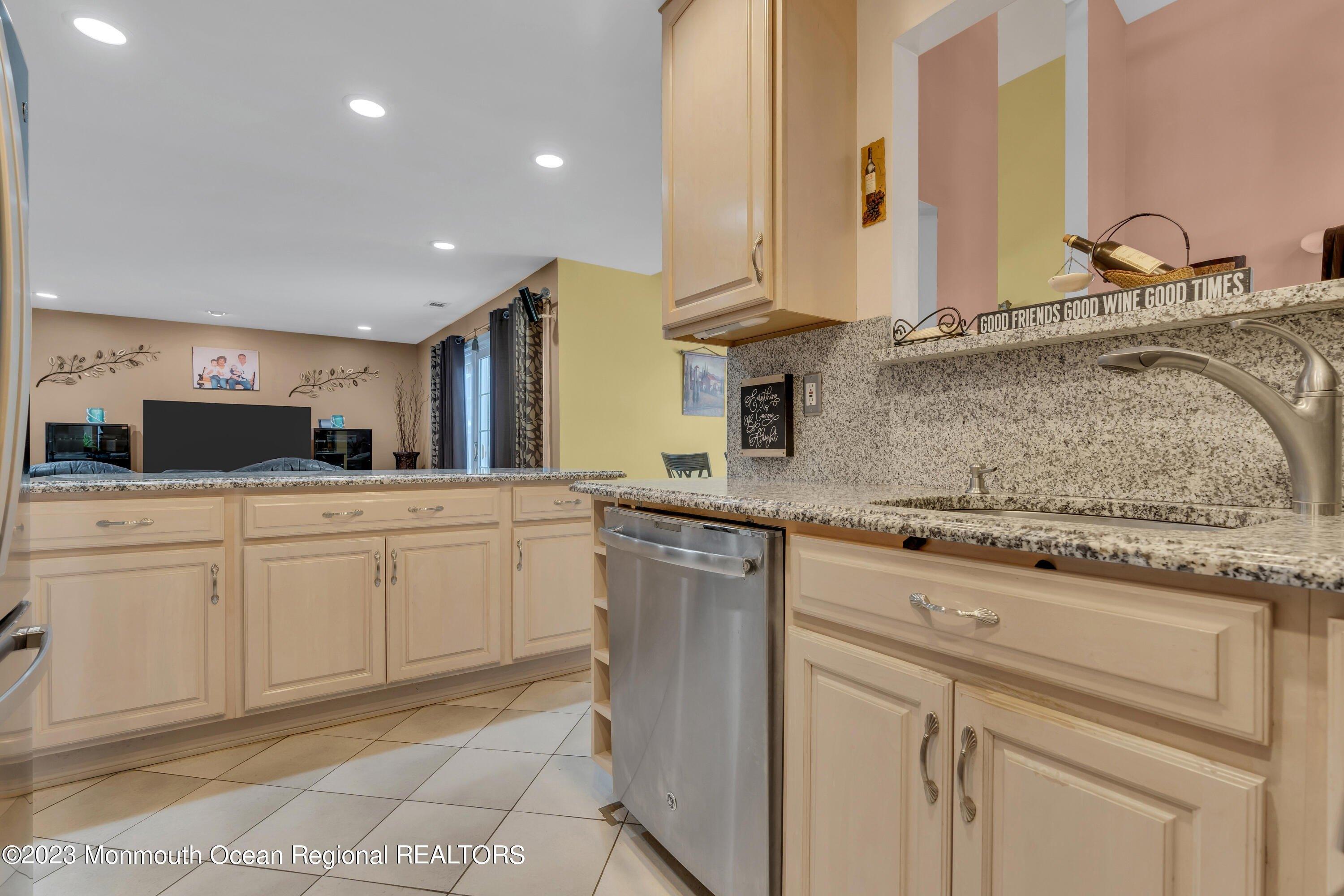 Kentucky Way, Freehold, NJ 07728