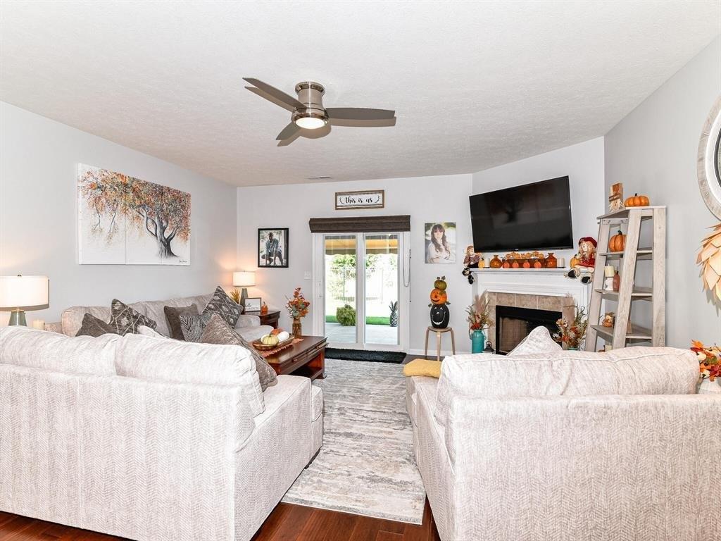 Knobstone Way, Westfield, IN 46074