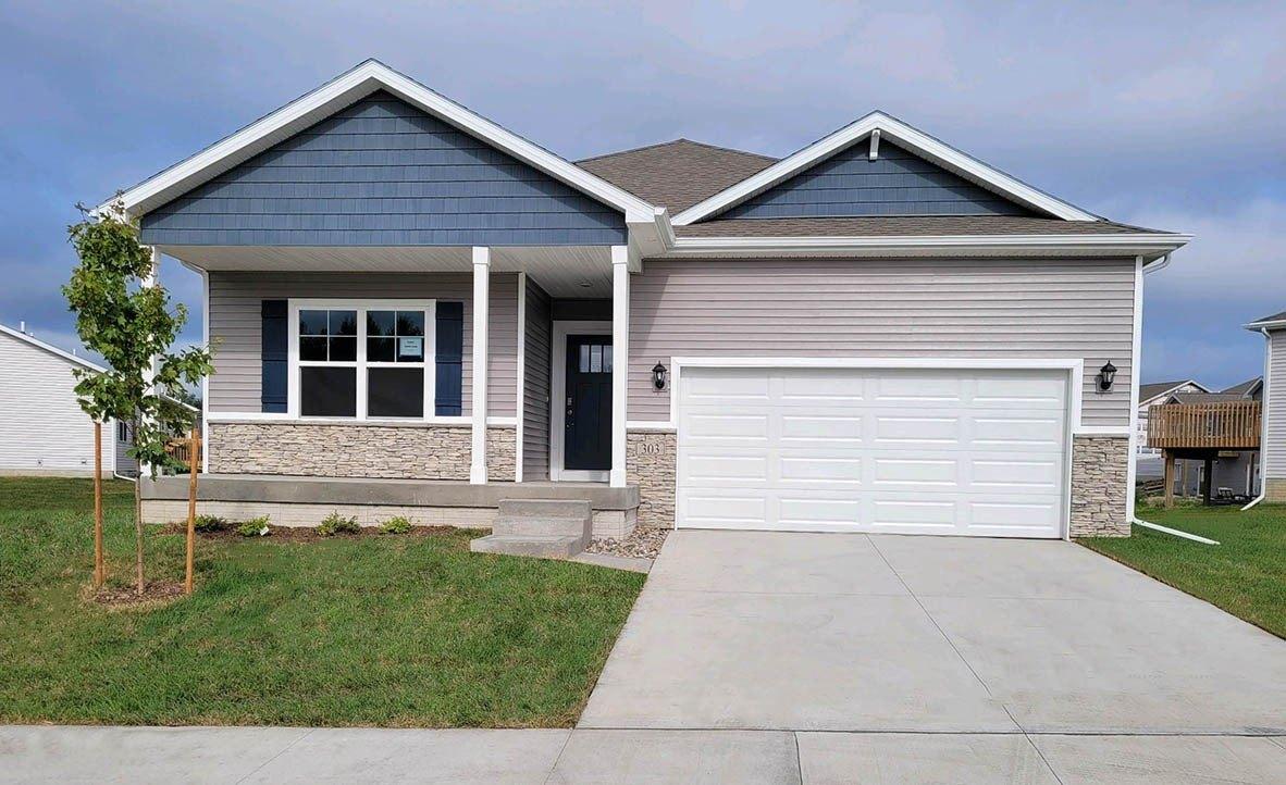 Emiline St, Gretna, NE 68028