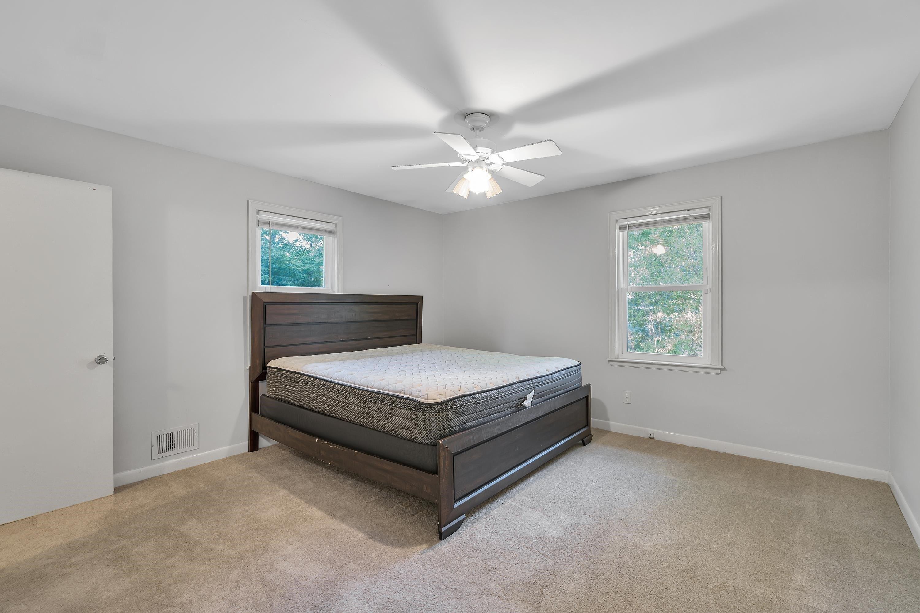 Kent Pl, Spartanburg, SC 29307