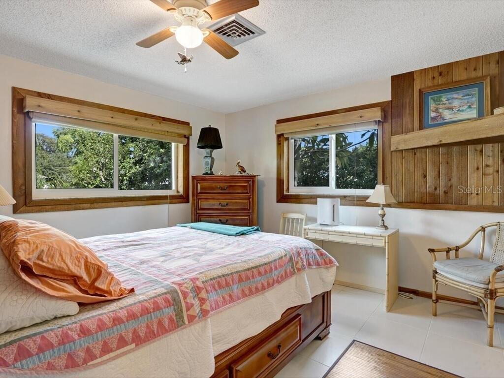 Jefferson Dr, Englewood, FL 34224