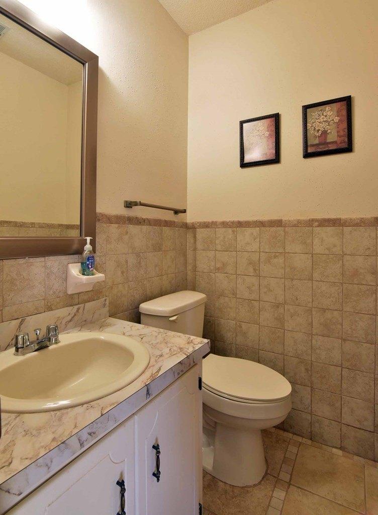 College Park Ln, Albany, GA 31705
