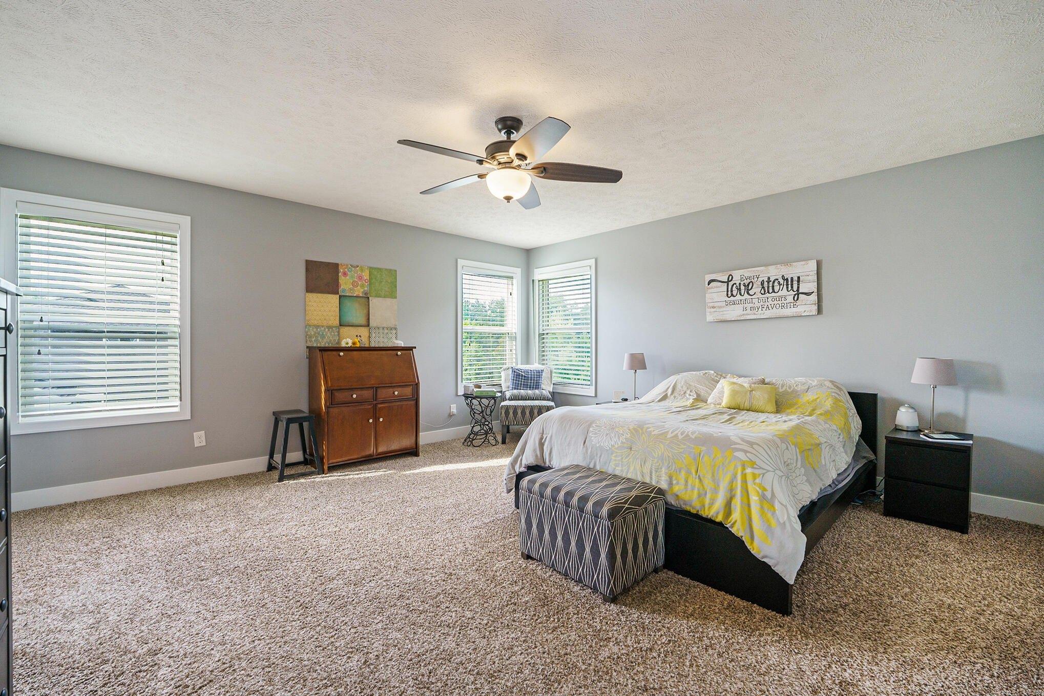 Wilmington Dr, Norton Shores, MI 49444