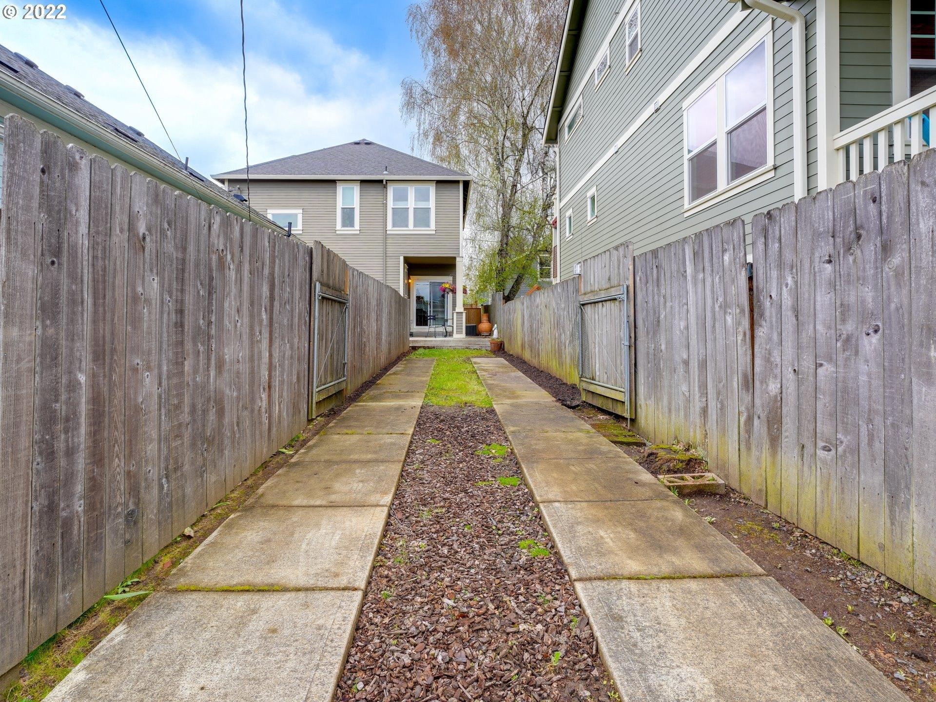 Ne Rosa Parks Way, Portland, OR 97211