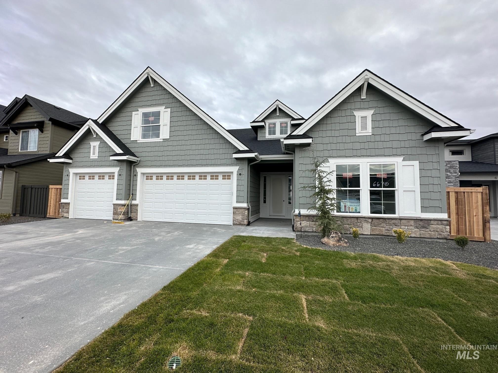W Durango Dr, Meridian, ID 83646