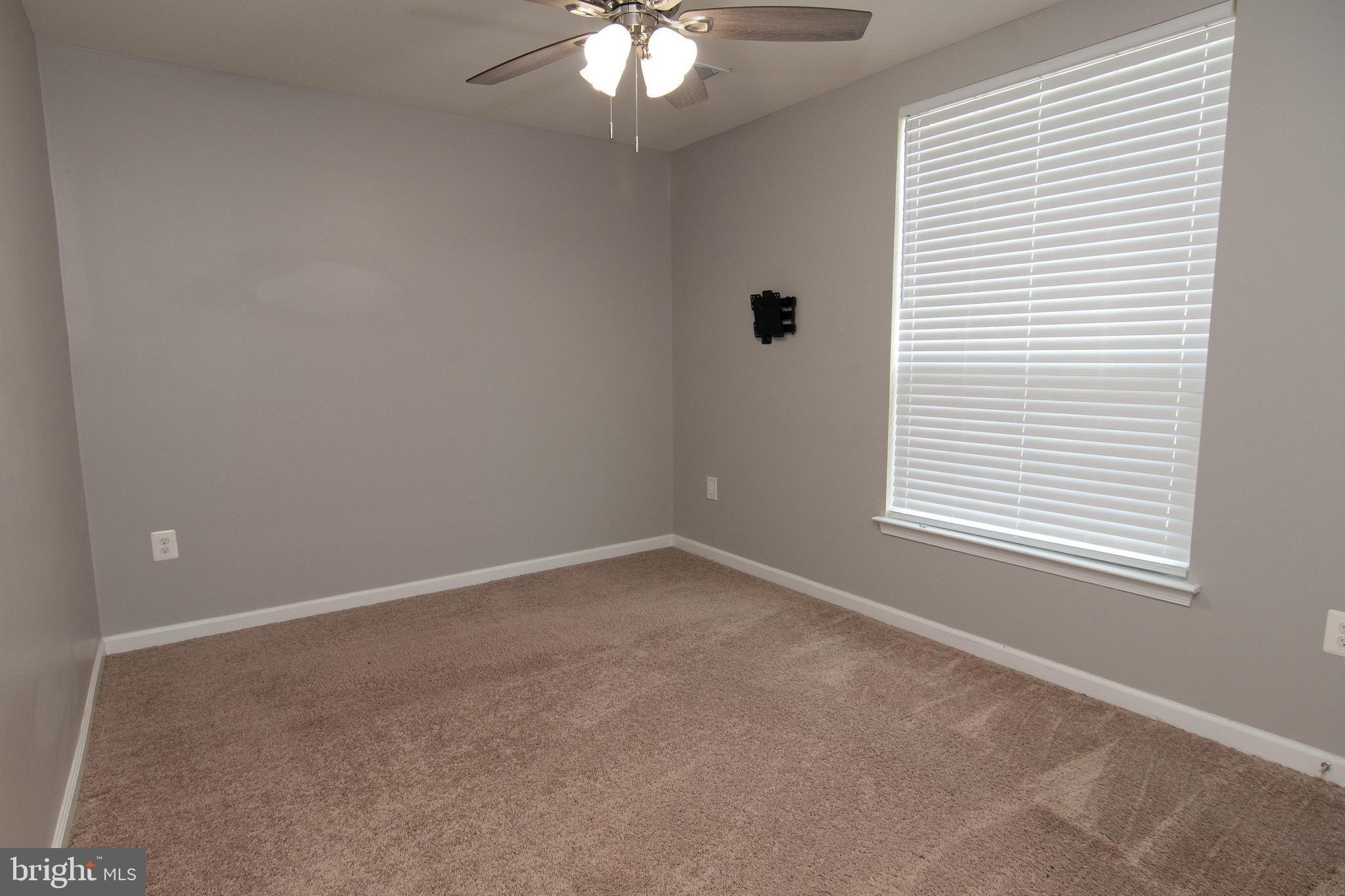 Brookwood Dr, Bowling Green, VA 22427