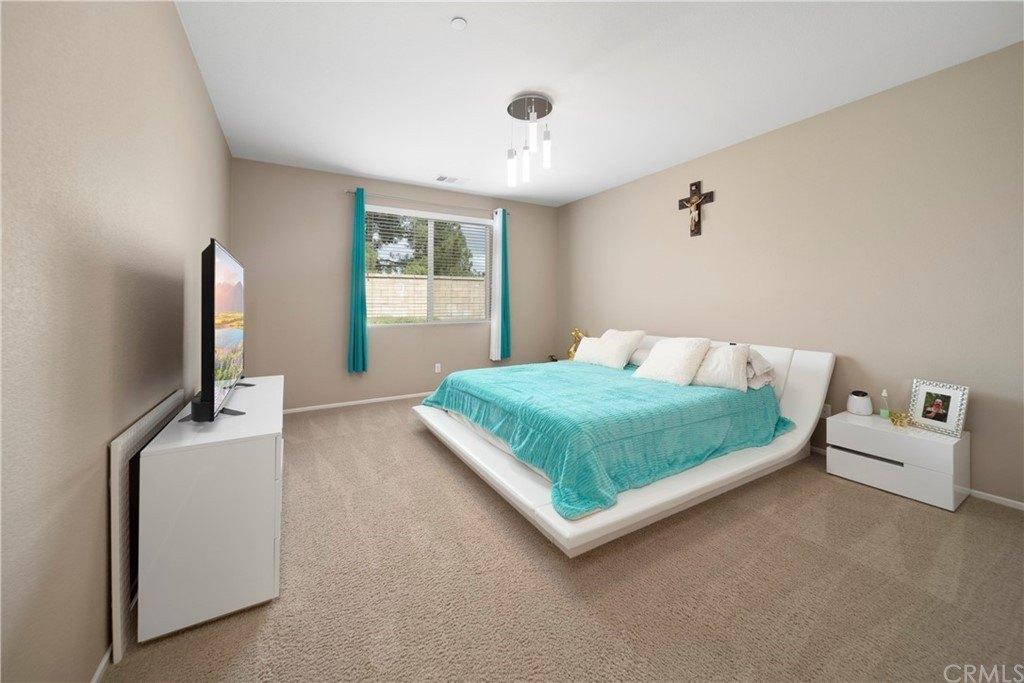 Carla Ct, Lake Elsinore, CA 92532
