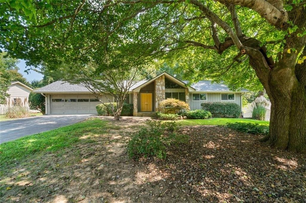 Vic Ar Rd, Atlanta, GA 30360