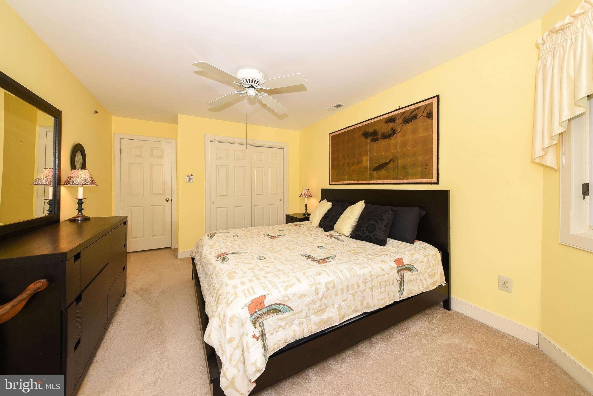 Overlook Ln, Conshohocken, PA 19428