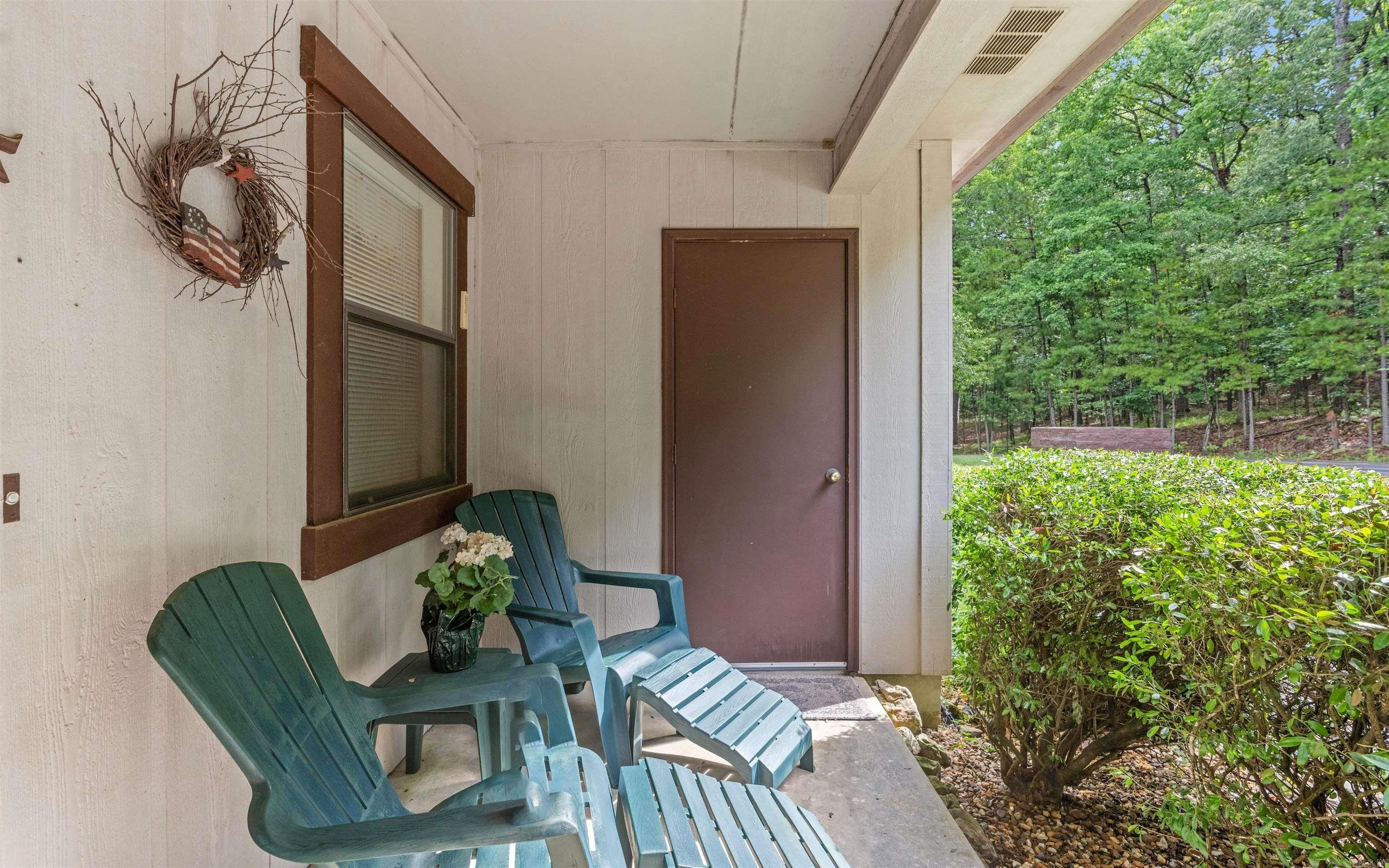 Lonjeta Ln, Hot Springs Village, AR 71909