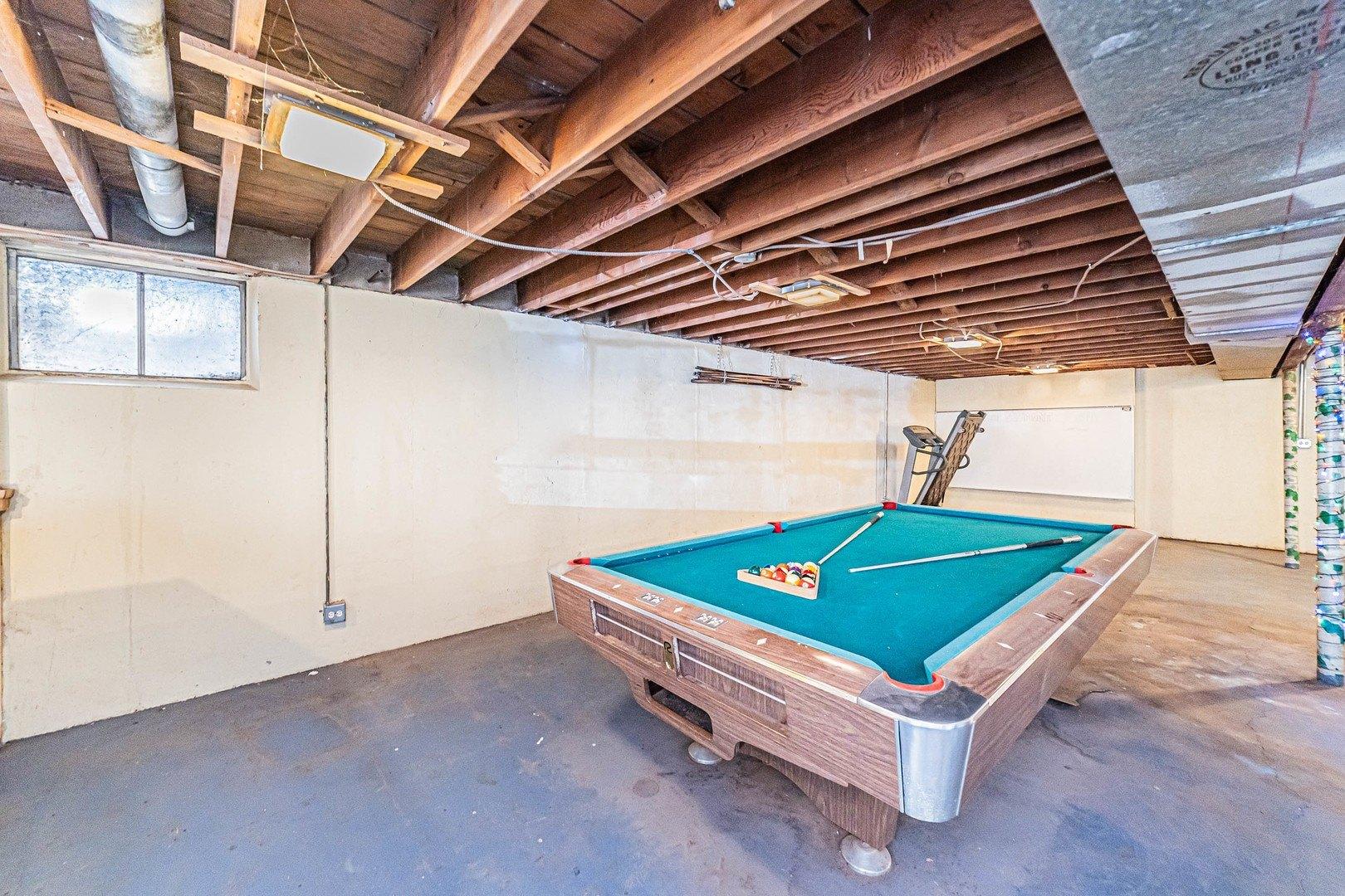 N Ottawa Ave, Chicago, IL 60656