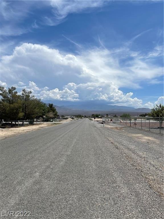 W Leffner Dr, Pahrump, NV 89060