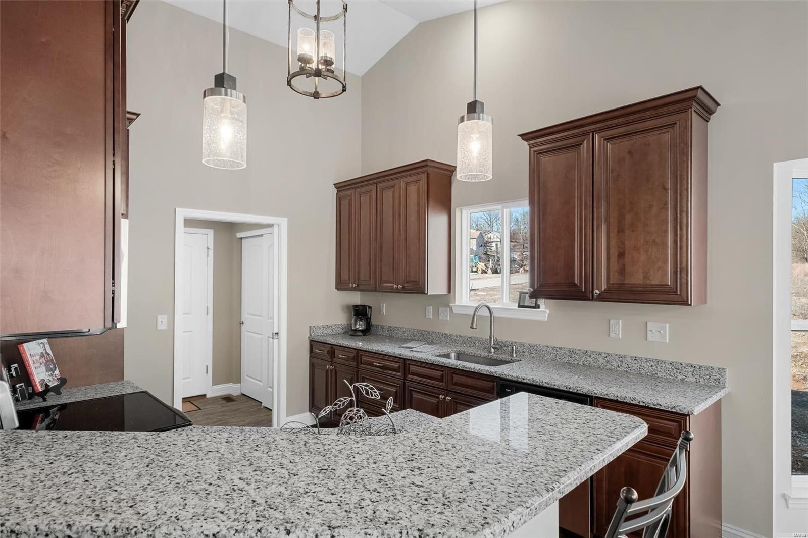 Strawberry Ridge Dr, Arnold, MO 63010