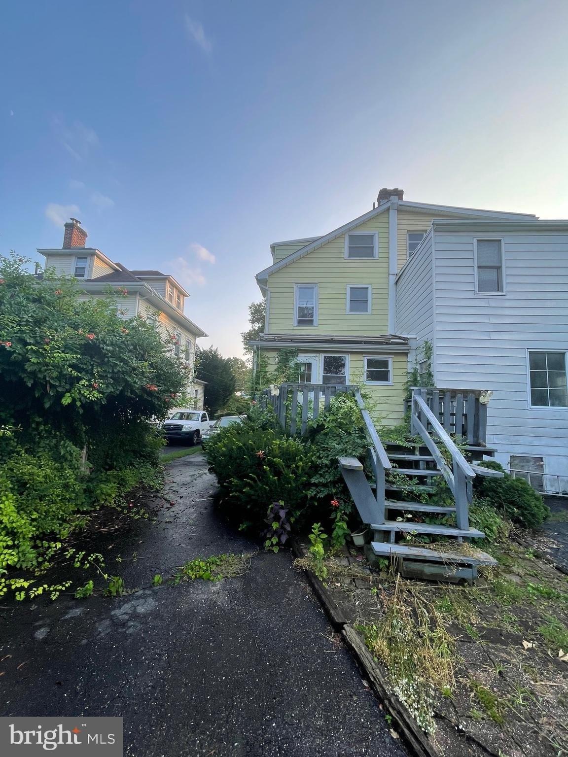 Albert Ave, Aldan, PA 19018