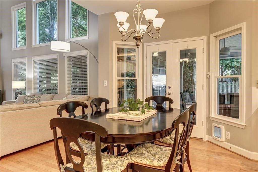 Hilton Cir Nw, Kennesaw, GA 30152