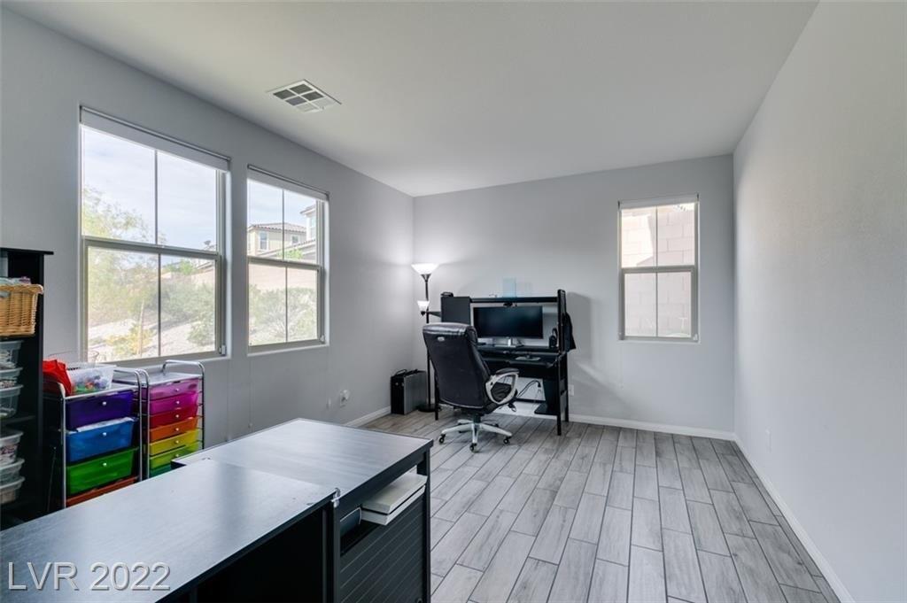 Grey Pine Ct, Las Vegas, NV 89166